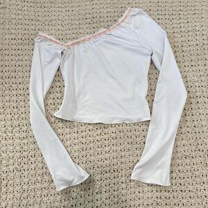 Beginning Boutique White Off-Shoulder Lace Top